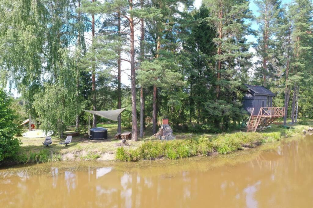 Dragon House In The Tree! Jacuzzi, Sauna ,Cinema,Heated Lici  외부 사진